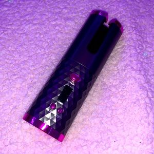 Self Curling Curler!!